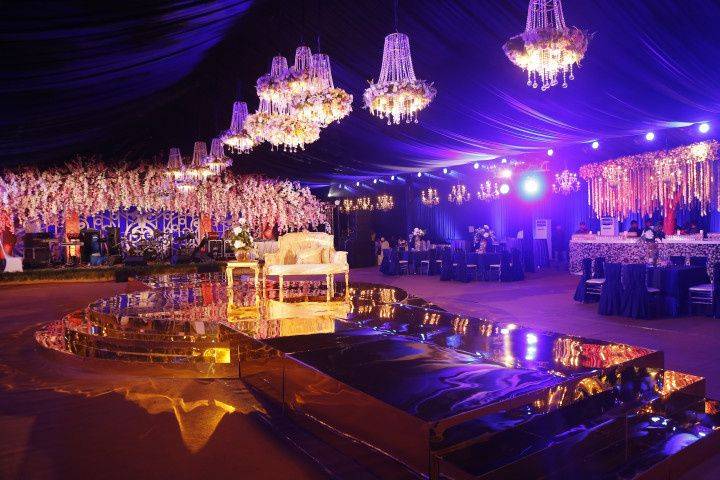 Backyard Wedding Ideas, Outdoor wedding decor, Home wedding planning, Backyard reception tips, Garden wedding setup, DIY backyard wedding